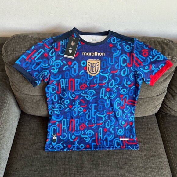 Marathon Authentic Ecuador Team Soccer Pre Match Training 2024 Jersey Men’s Sz M - Picture 1 of 6